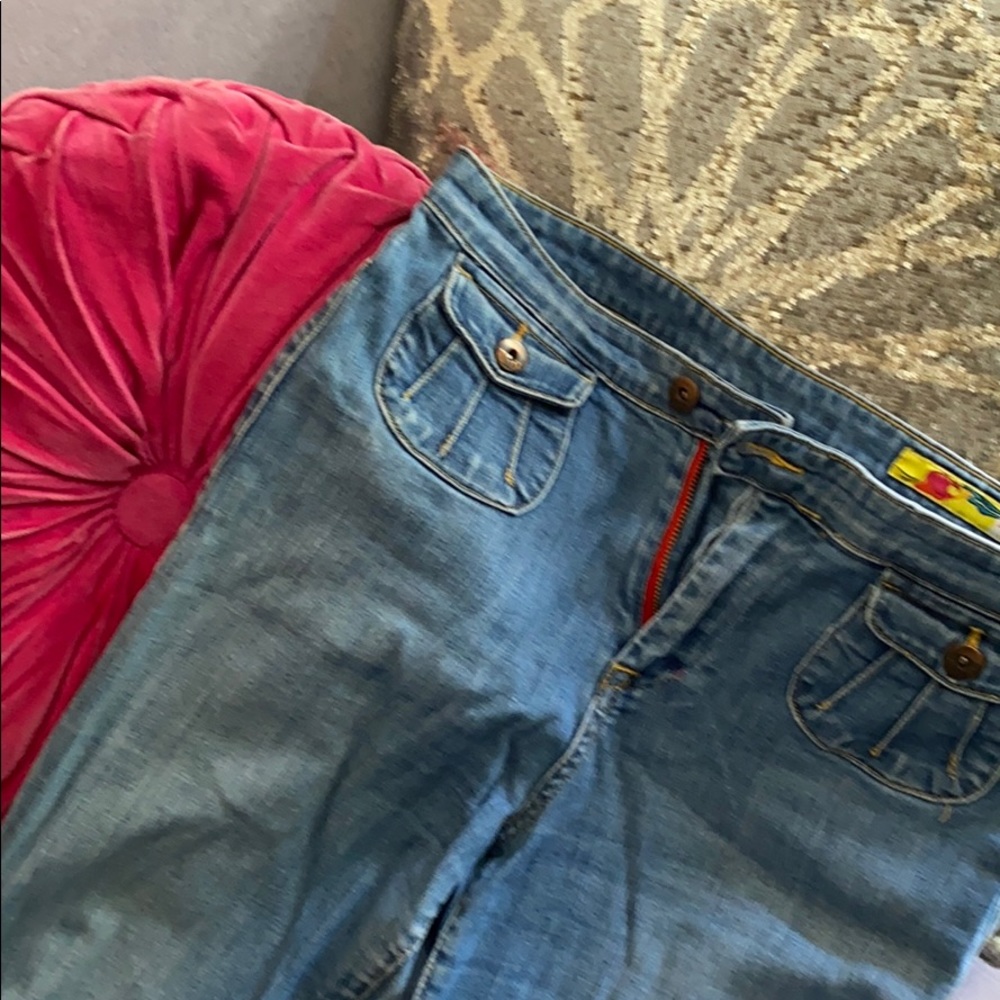 Urban Outfitters Bell Bottom Jeans Sz 29